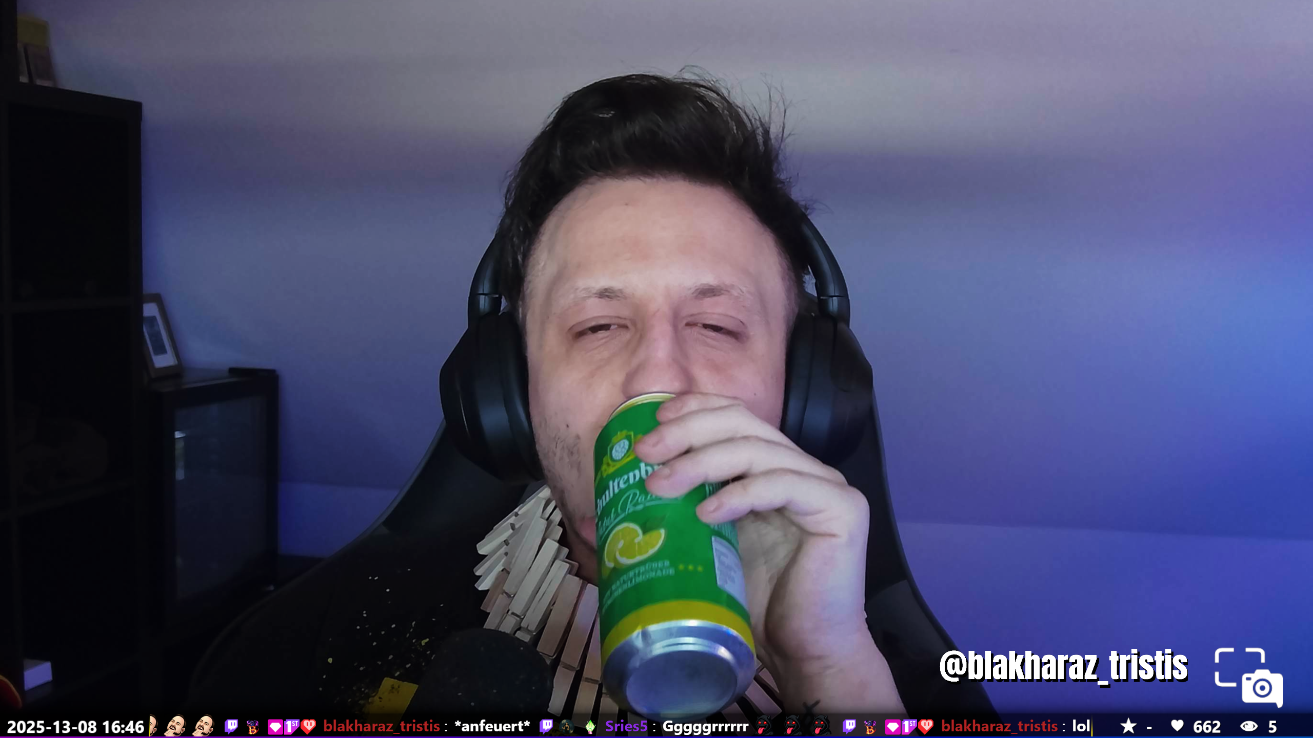 Stream-Moment